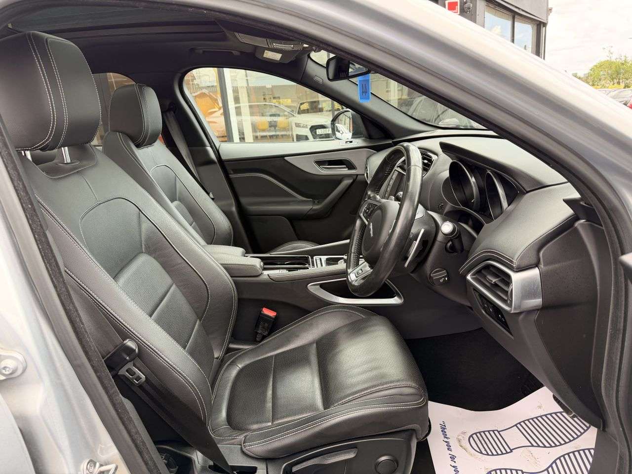 2017 JAGUAR F-PACE 2017 JAGUAR F-PACE