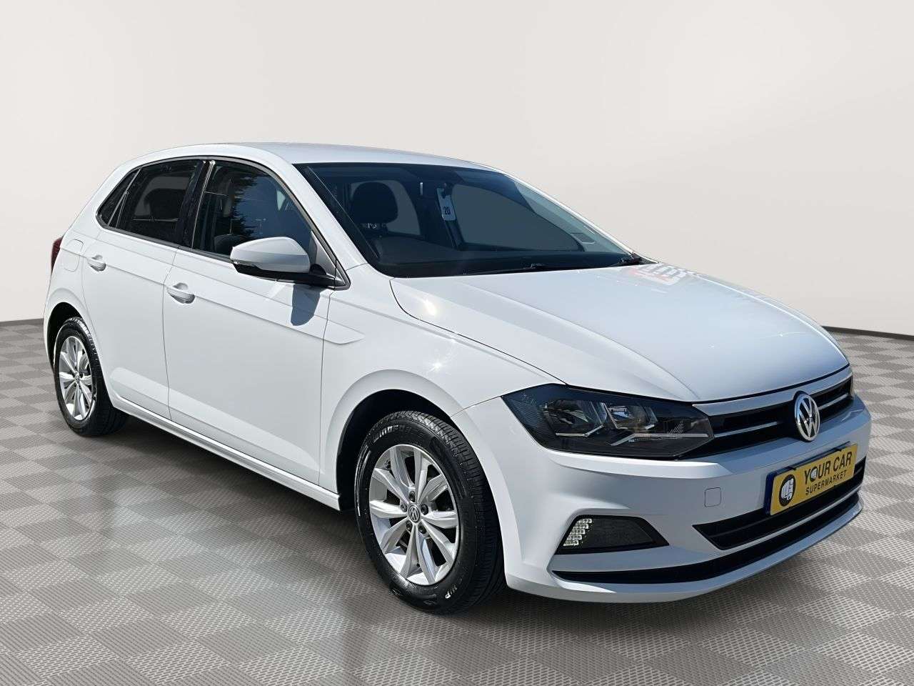 A 2019 VOLKSWAGEN POLO 1.0 TSI GPF SE Hatchback 5dr Petrol Manual Euro 6 (s/s) (95 ps) Apple CarPl A 2019 VOLKSWAGEN POLO 1.0 TSI GPF SE Hatchback 5dr Petrol Manual Euro 6 (s/s) (95 ps) Apple CarPl