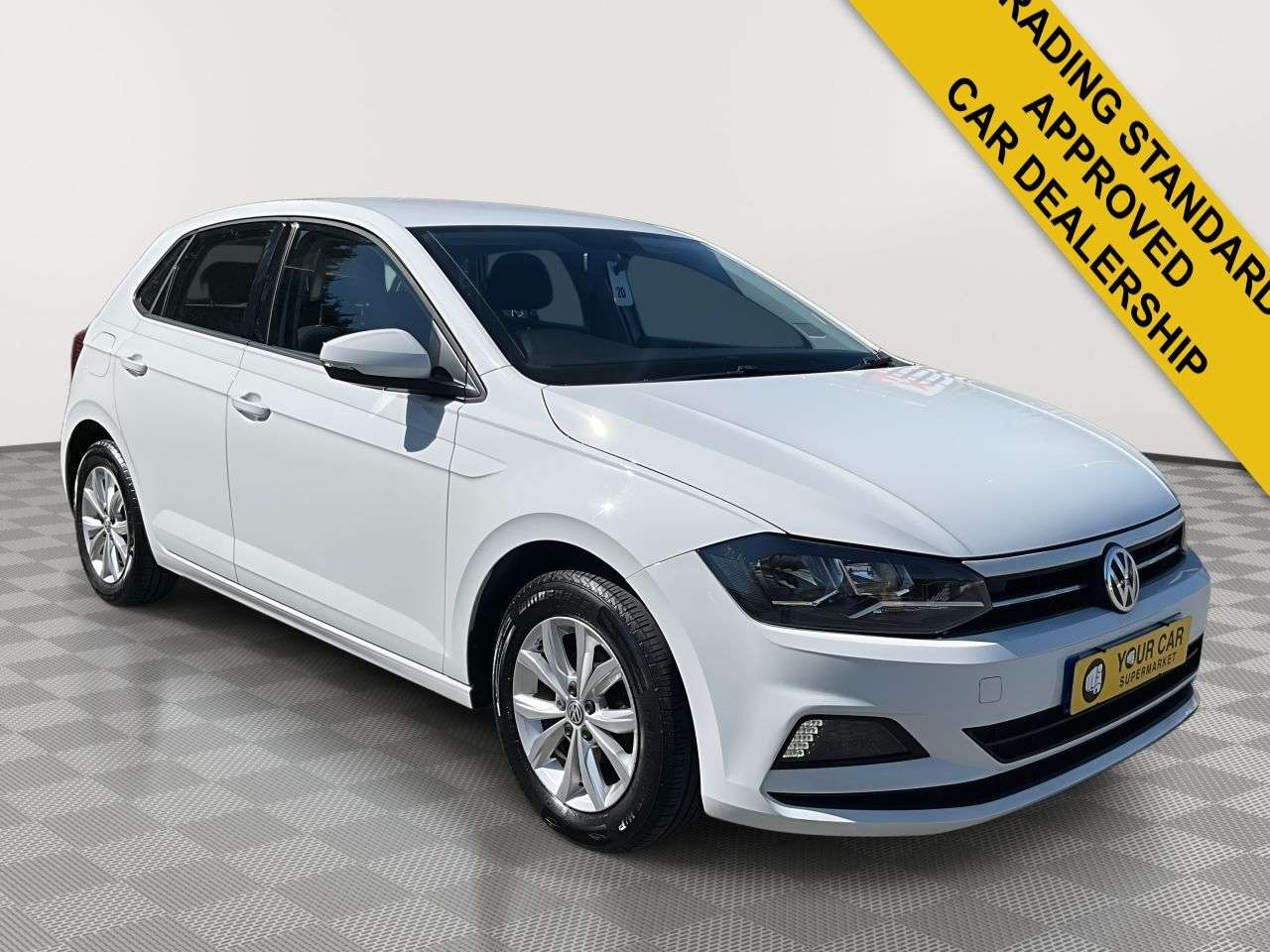 A 2019 VOLKSWAGEN POLO 1.0 TSI GPF SE Hatchback 5dr Petrol Manual Euro 6 (s/s) (95 ps) Apple CarPl A 2019 VOLKSWAGEN POLO 1.0 TSI GPF SE Hatchback 5dr Petrol Manual Euro 6 (s/s) (95 ps) Apple CarPl