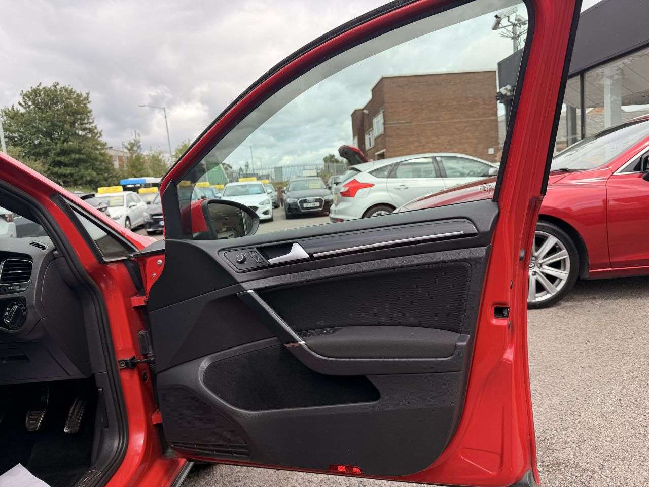 2016 VOLKSWAGEN GOLF 2016 VOLKSWAGEN GOLF