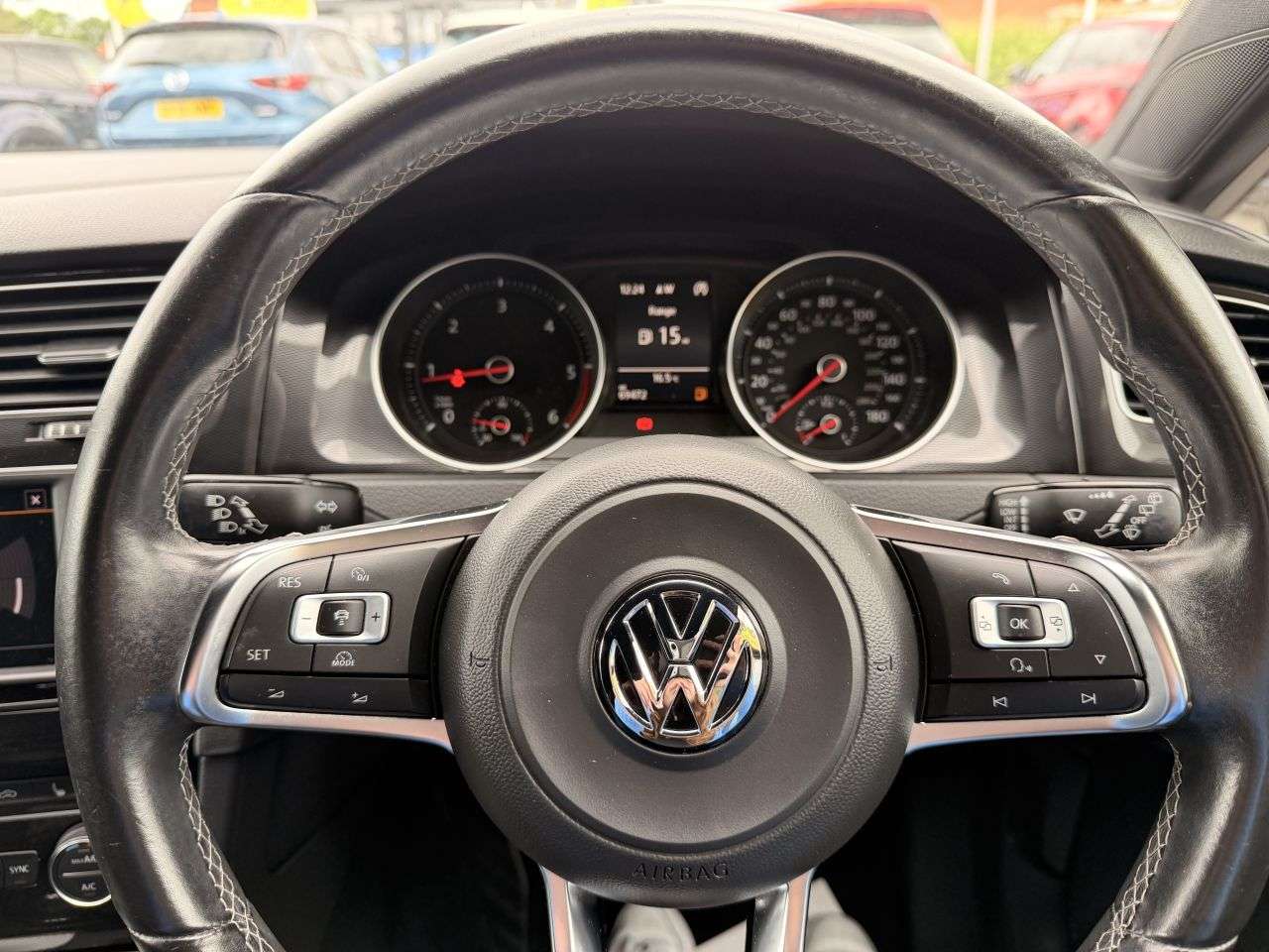 2016 VOLKSWAGEN GOLF 2016 VOLKSWAGEN GOLF