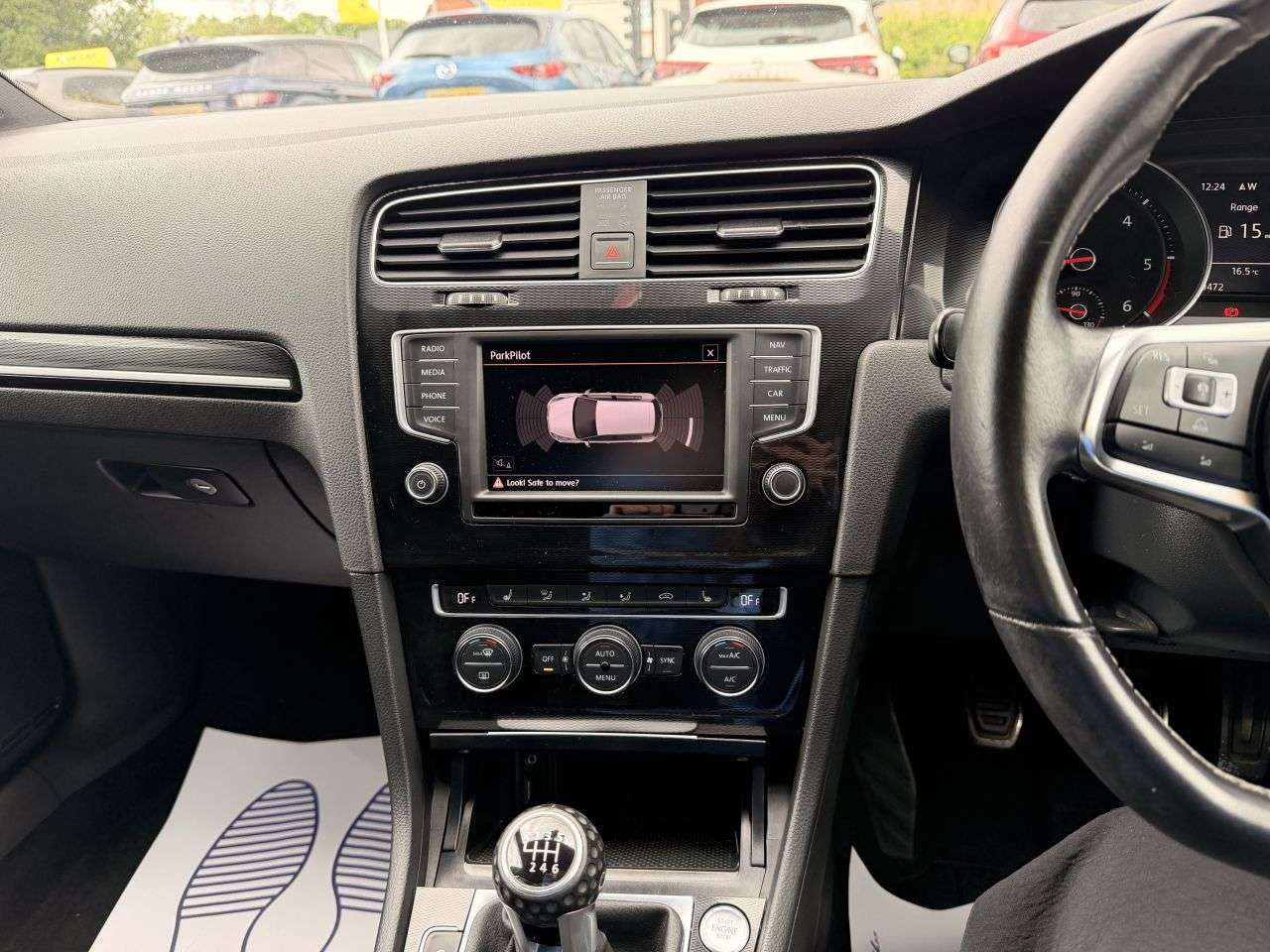2016 VOLKSWAGEN GOLF 2016 VOLKSWAGEN GOLF