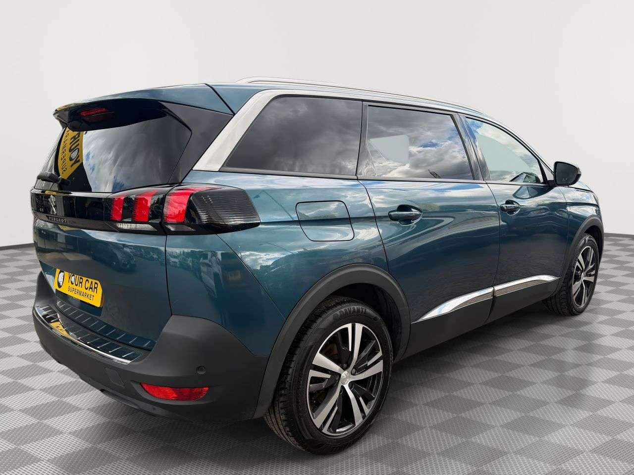 2019 PEUGEOT 5008 2019 PEUGEOT 5008