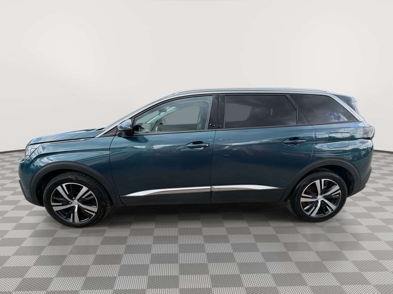 2019 PEUGEOT 5008 2019 PEUGEOT 5008