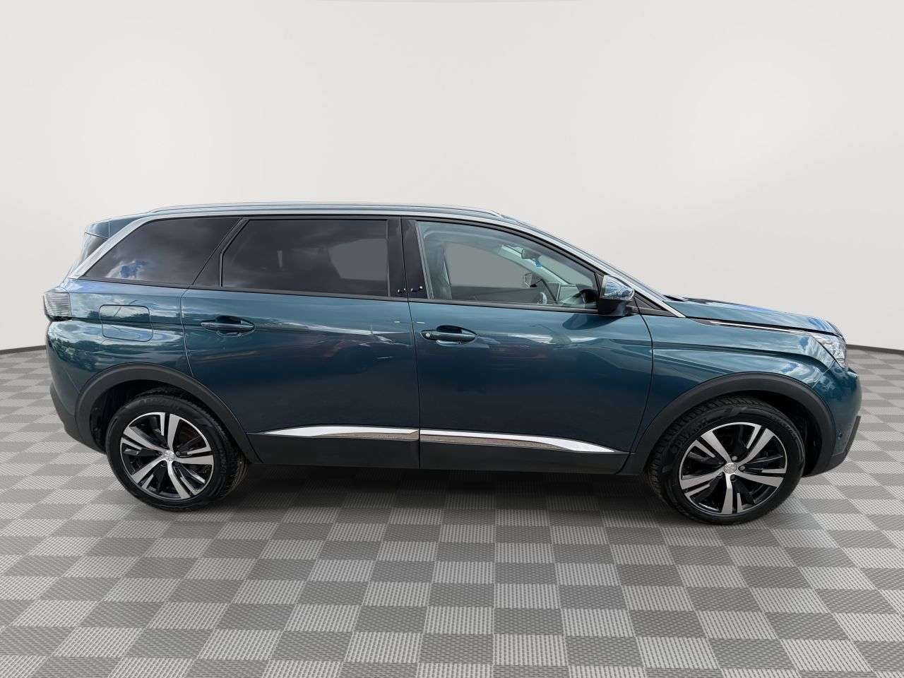 2019 PEUGEOT 5008 2019 PEUGEOT 5008