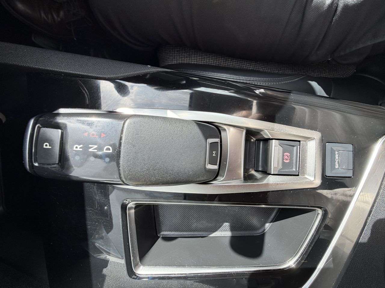 2019 PEUGEOT 5008 2019 PEUGEOT 5008