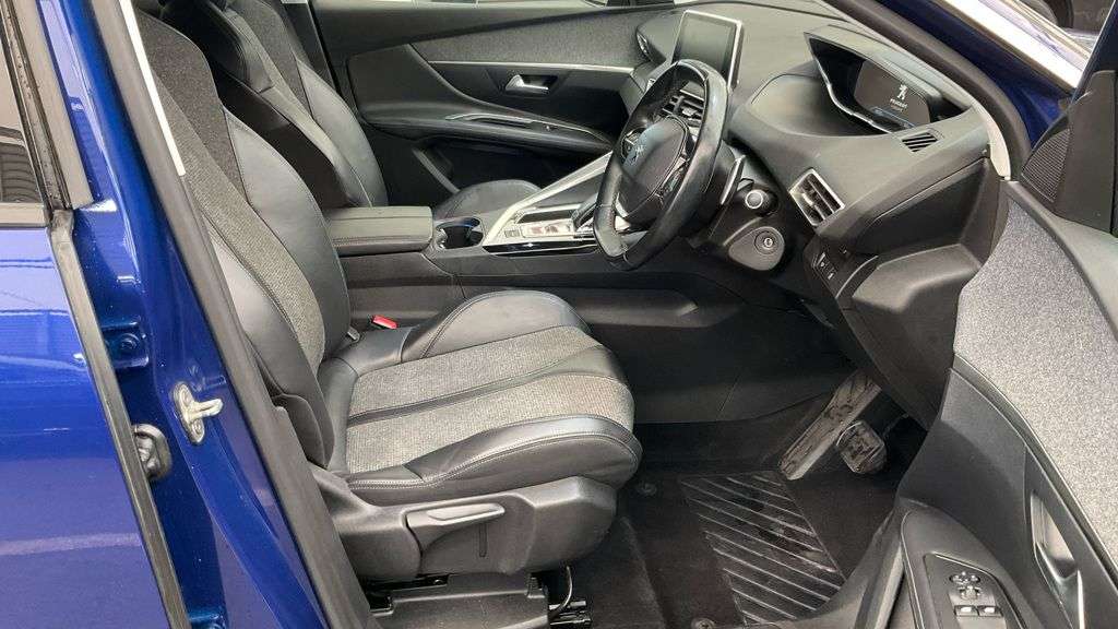 2018 PEUGEOT 3008 2018 PEUGEOT 3008