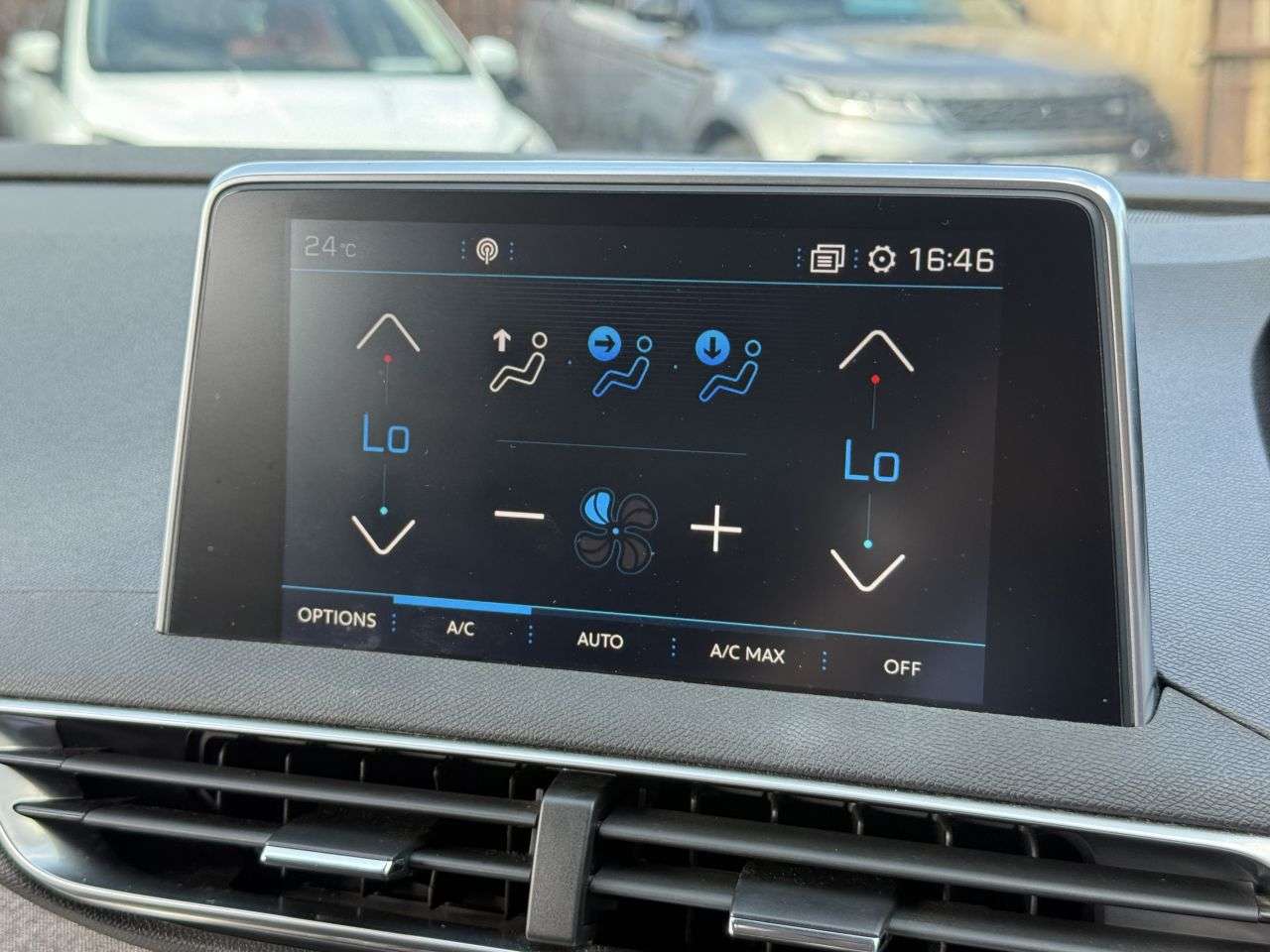 2018 PEUGEOT 3008 2018 PEUGEOT 3008