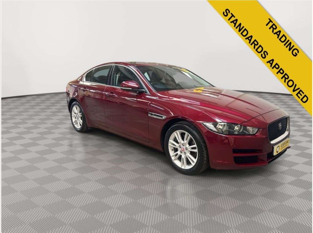 A 2017 JAGUAR XE 2.0i Prestige Saloon 4dr Petrol Auto Euro 6 (s/s) (200 ps) A 2017 JAGUAR XE 2.0i Prestige Saloon 4dr Petrol Auto Euro 6 (s/s) (200 ps)