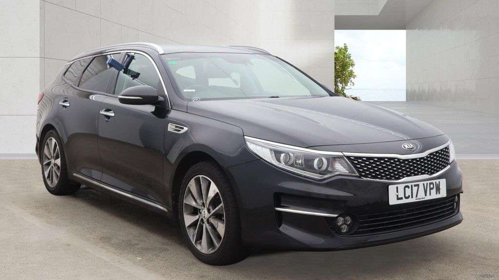 A 2017 KIA OPTIMA 1.7 CRDi 3 Sportswagon 5dr Diesel Manual Euro 6 (s/s) (139 bhp) A 2017 KIA OPTIMA 1.7 CRDi 3 Sportswagon 5dr Diesel Manual Euro 6 (s/s) (139 bhp)