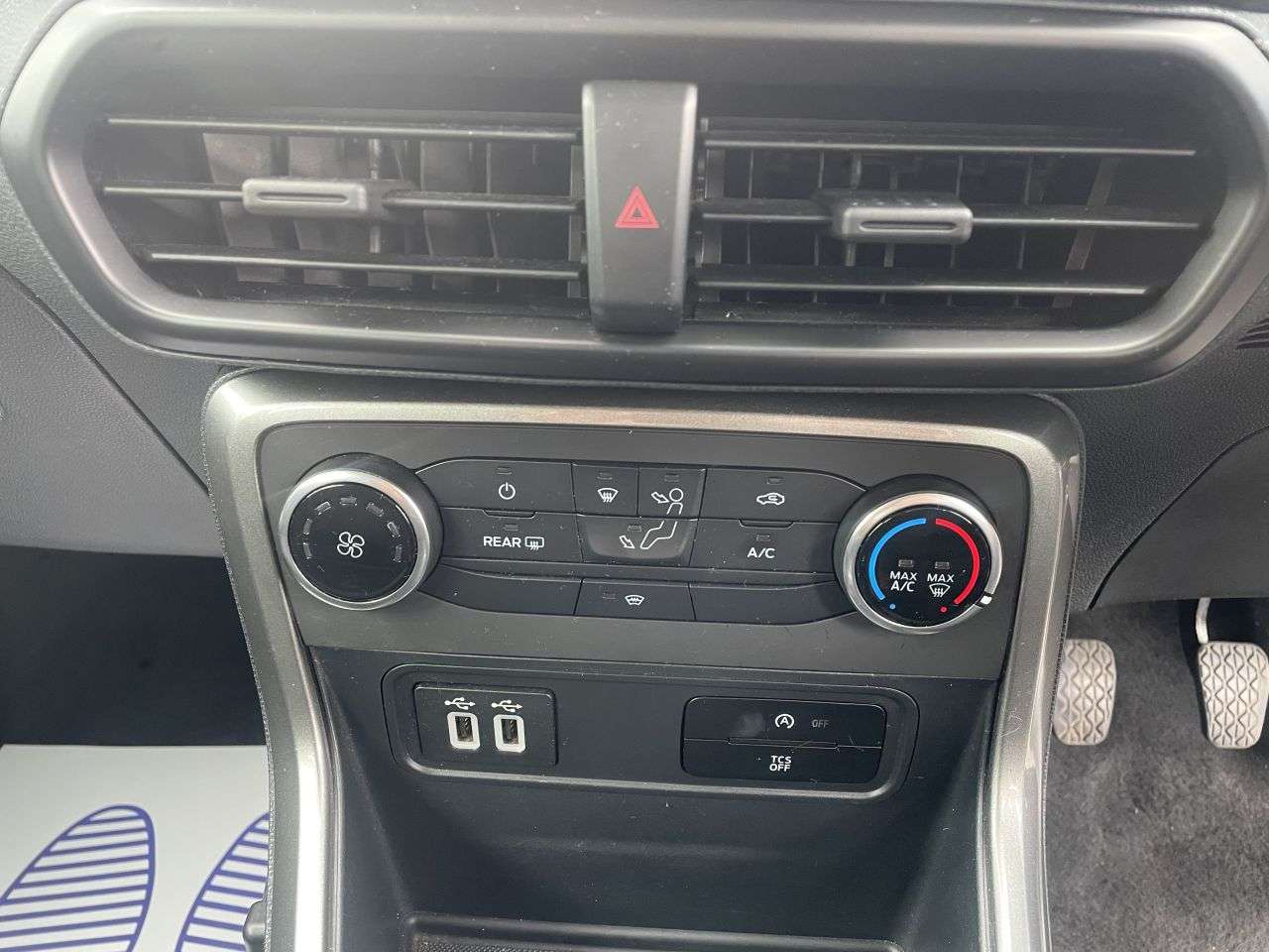 2018 FORD ECOSPORT 2018 FORD ECOSPORT