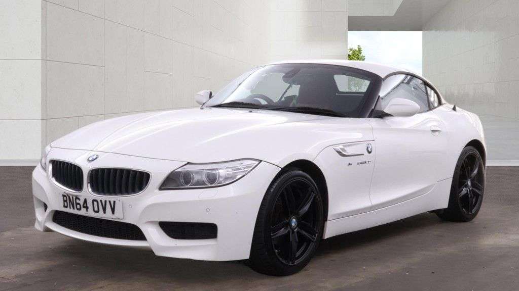 A 2014 BMW Z4 2.0 20i M Sport Convertible 2dr Petrol Manual sDrive Euro 6 (s/s) (184 ps) A 2014 BMW Z4 2.0 20i M Sport Convertible 2dr Petrol Manual sDrive Euro 6 (s/s) (184 ps)