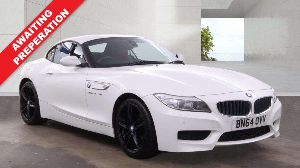 A 2014 BMW Z4 2.0 20i M Sport Convertible 2dr Petrol Manual sDrive Euro 6 (s/s) (184 ps) A 2014 BMW Z4 2.0 20i M Sport Convertible 2dr Petrol Manual sDrive Euro 6 (s/s) (184 ps)