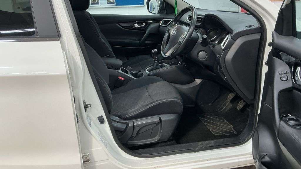2015 NISSAN QASHQAI 2015 NISSAN QASHQAI