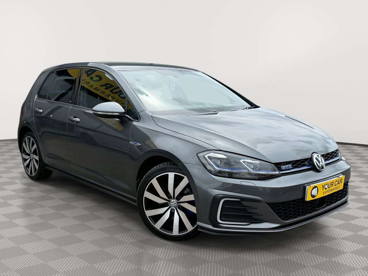 A 2018 VOLKSWAGEN GOLF 1.4 TSI 8.7kWh GTE Advance Hatchback 5dr Petrol Plug-in Hybrid DSG Euro 6 ( A 2018 VOLKSWAGEN GOLF 1.4 TSI 8.7kWh GTE Advance Hatchback 5dr Petrol Plug-in Hybrid DSG Euro 6 (