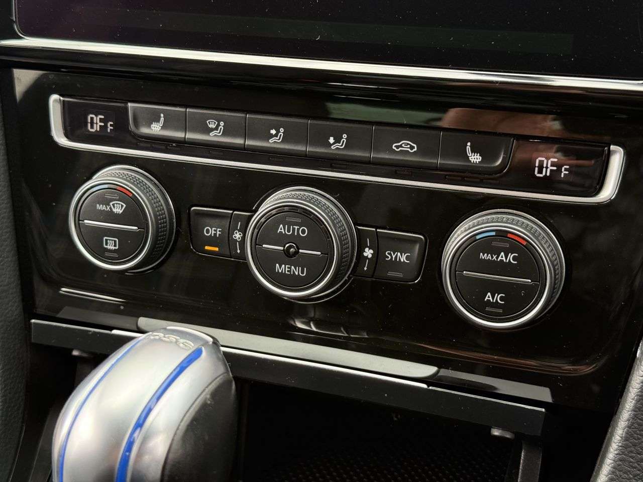 2018 VOLKSWAGEN GOLF 2018 VOLKSWAGEN GOLF