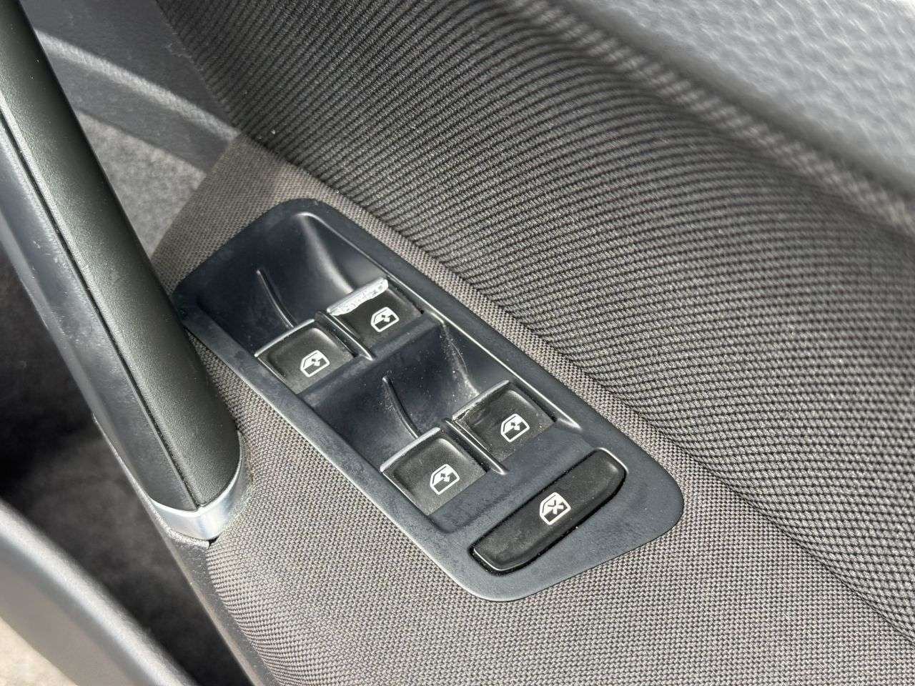 2018 VOLKSWAGEN GOLF 2018 VOLKSWAGEN GOLF