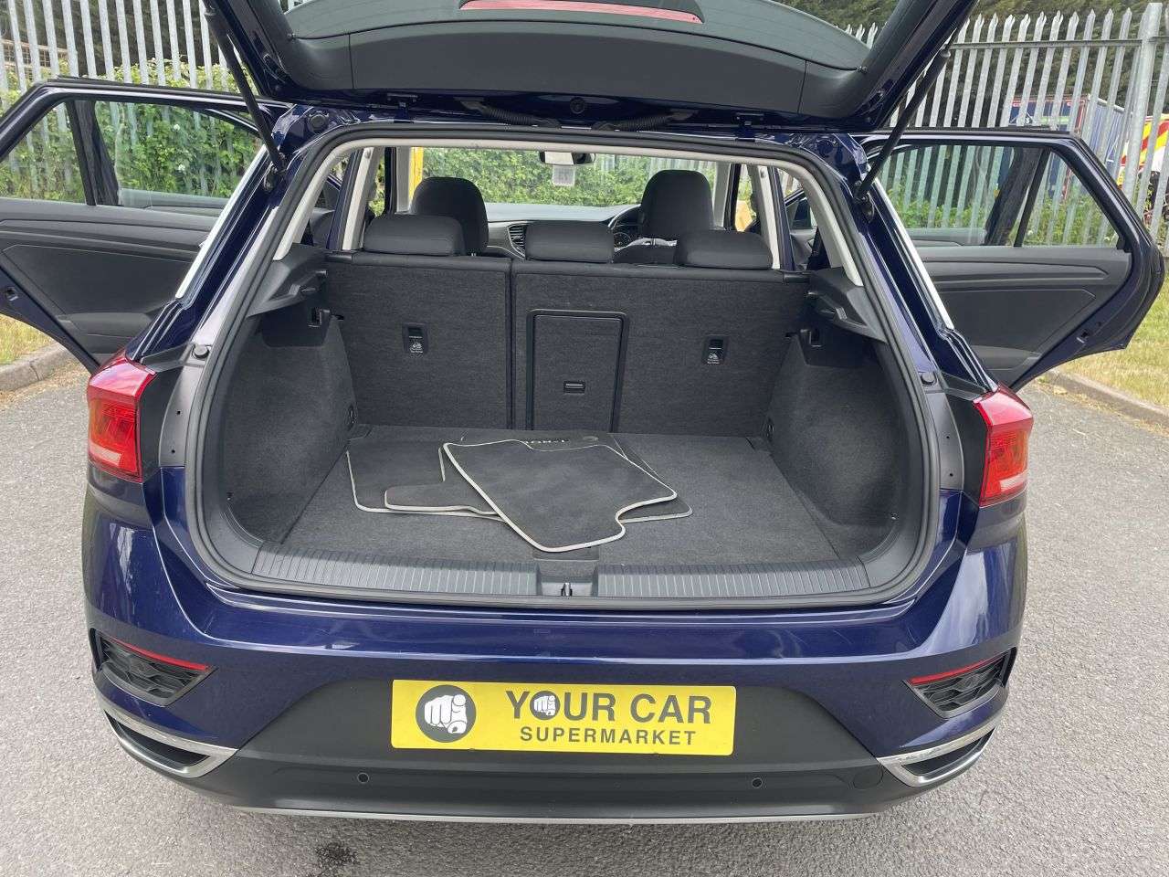 2019 VOLKSWAGEN T-ROC 2019 VOLKSWAGEN T-ROC