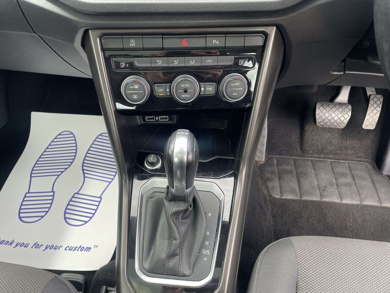 2019 VOLKSWAGEN T-ROC 2019 VOLKSWAGEN T-ROC