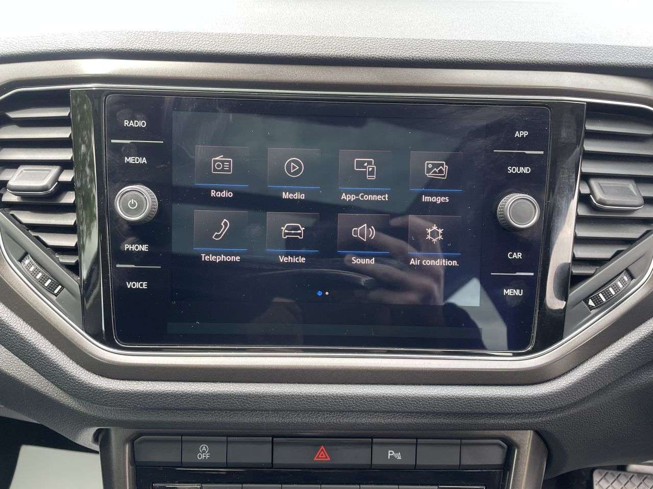 2019 VOLKSWAGEN T-ROC 2019 VOLKSWAGEN T-ROC