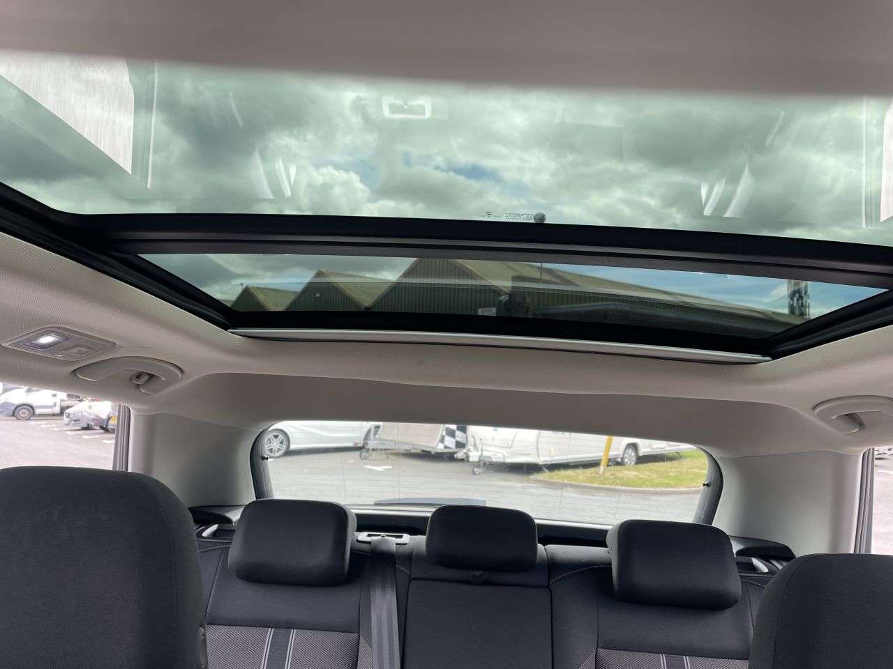 2019 VOLKSWAGEN T-ROC 2019 VOLKSWAGEN T-ROC