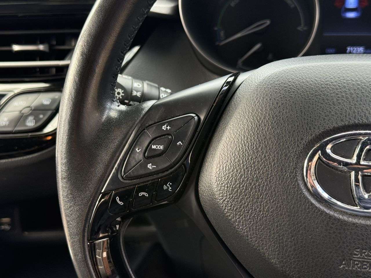 2020 TOYOTA C-HR 2020 TOYOTA C-HR