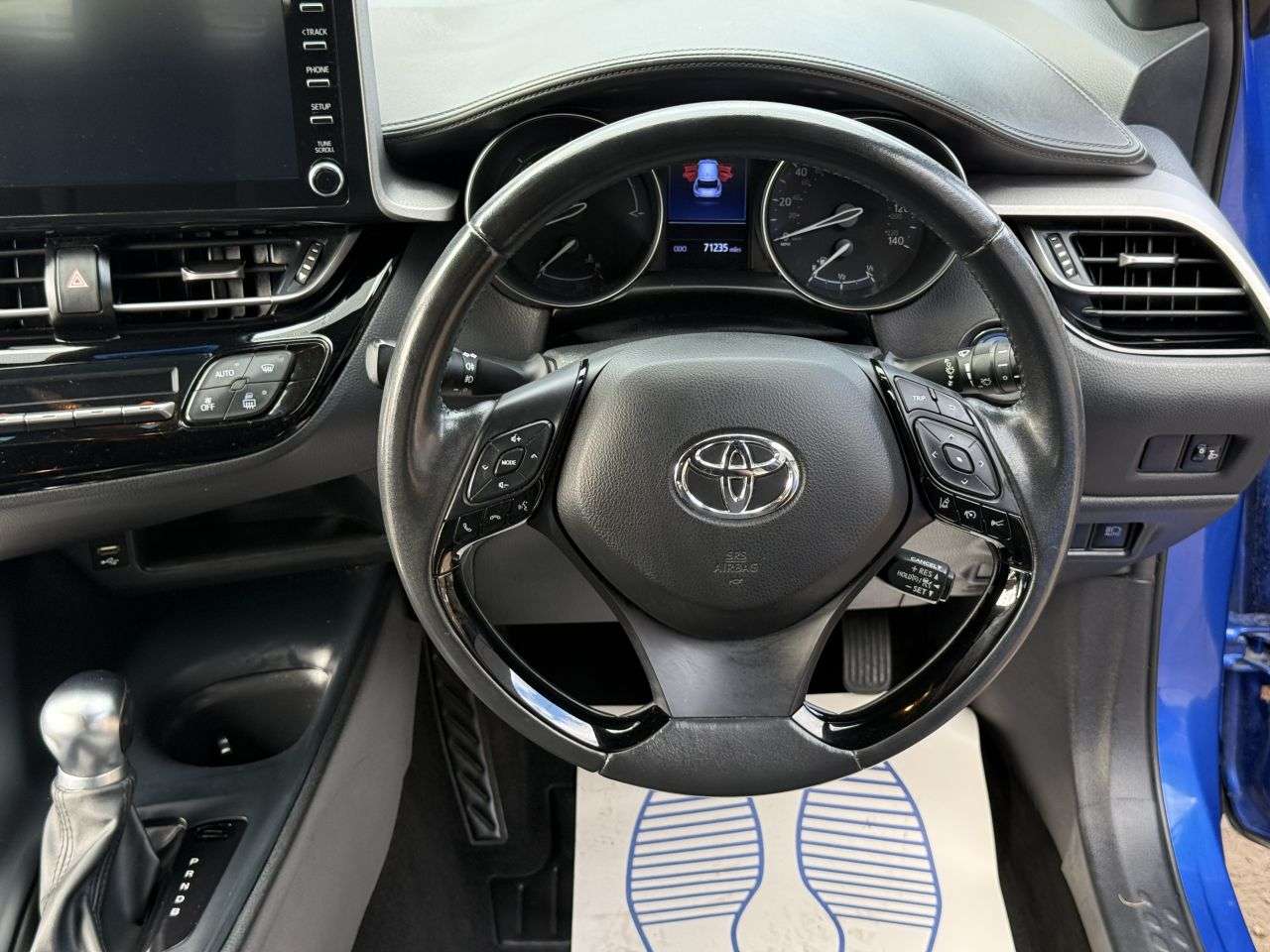 2020 TOYOTA C-HR 2020 TOYOTA C-HR