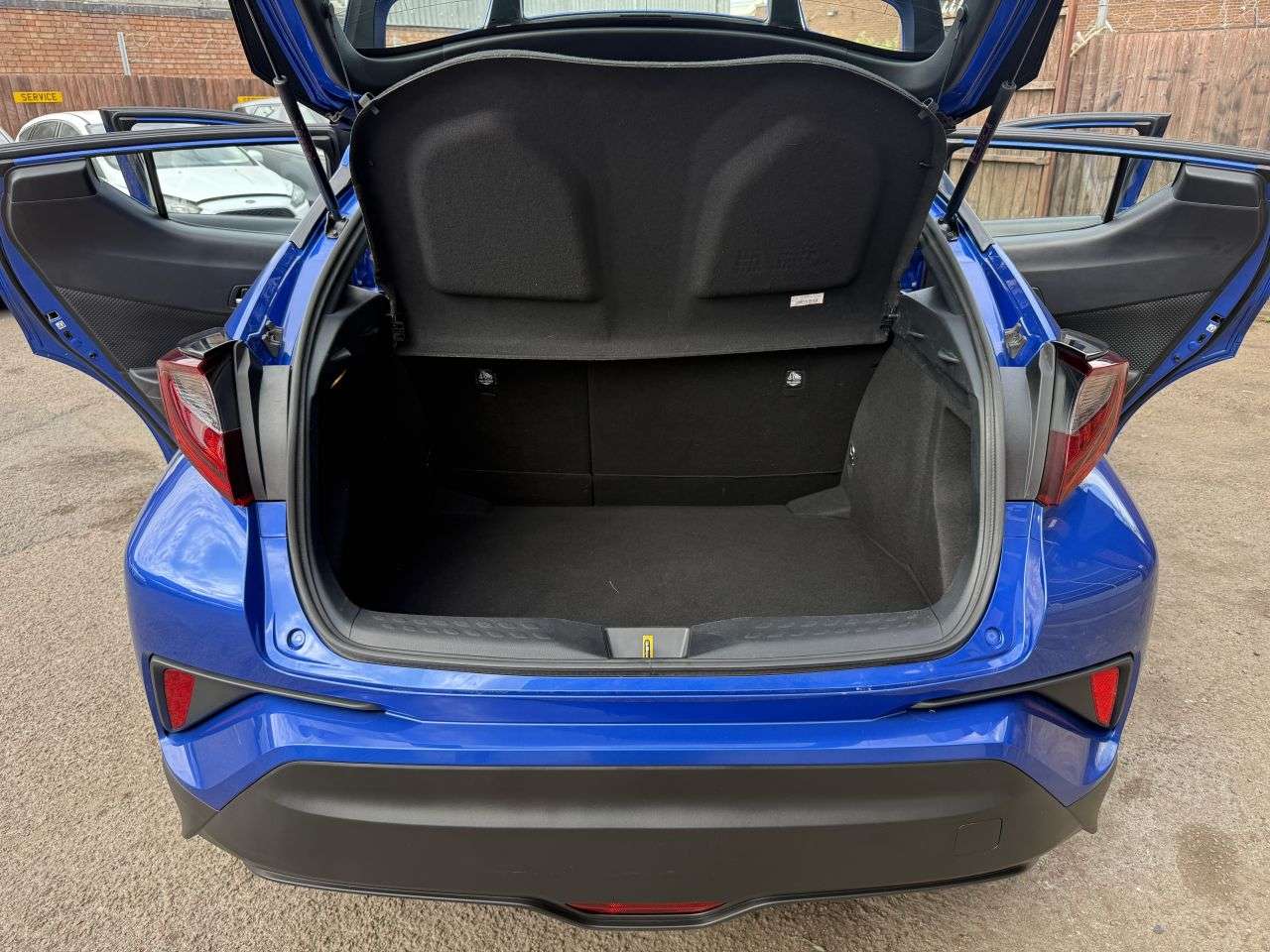 2020 TOYOTA C-HR 2020 TOYOTA C-HR