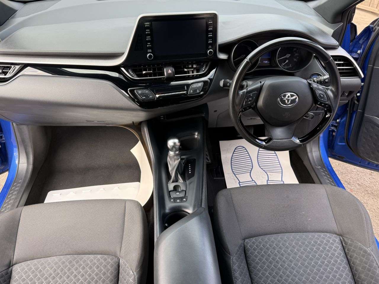 2020 TOYOTA C-HR 2020 TOYOTA C-HR