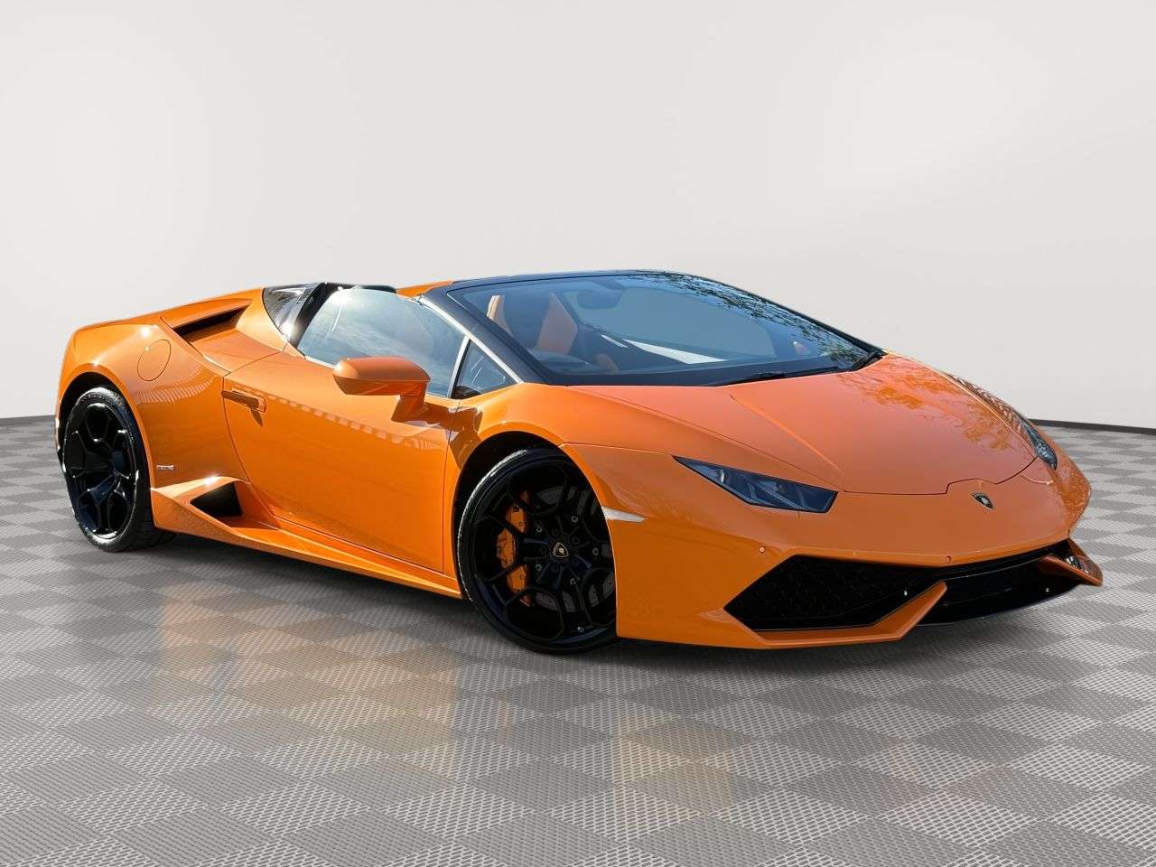 A 2017 LAMBORGHINI HURACAN 5.2 V10 LP 610-4 Spyder 2dr Petrol LDF 4WD Euro 6 (s/s) (610 ps) Lift, Gold A 2017 LAMBORGHINI HURACAN 5.2 V10 LP 610-4 Spyder 2dr Petrol LDF 4WD Euro 6 (s/s) (610 ps) Lift, Gold