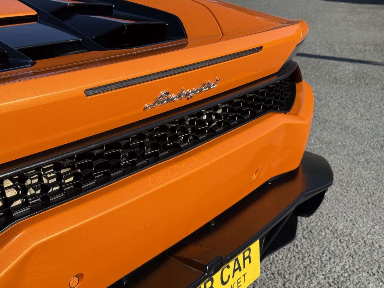 2017 LAMBORGHINI HURACAN 2017 LAMBORGHINI HURACAN