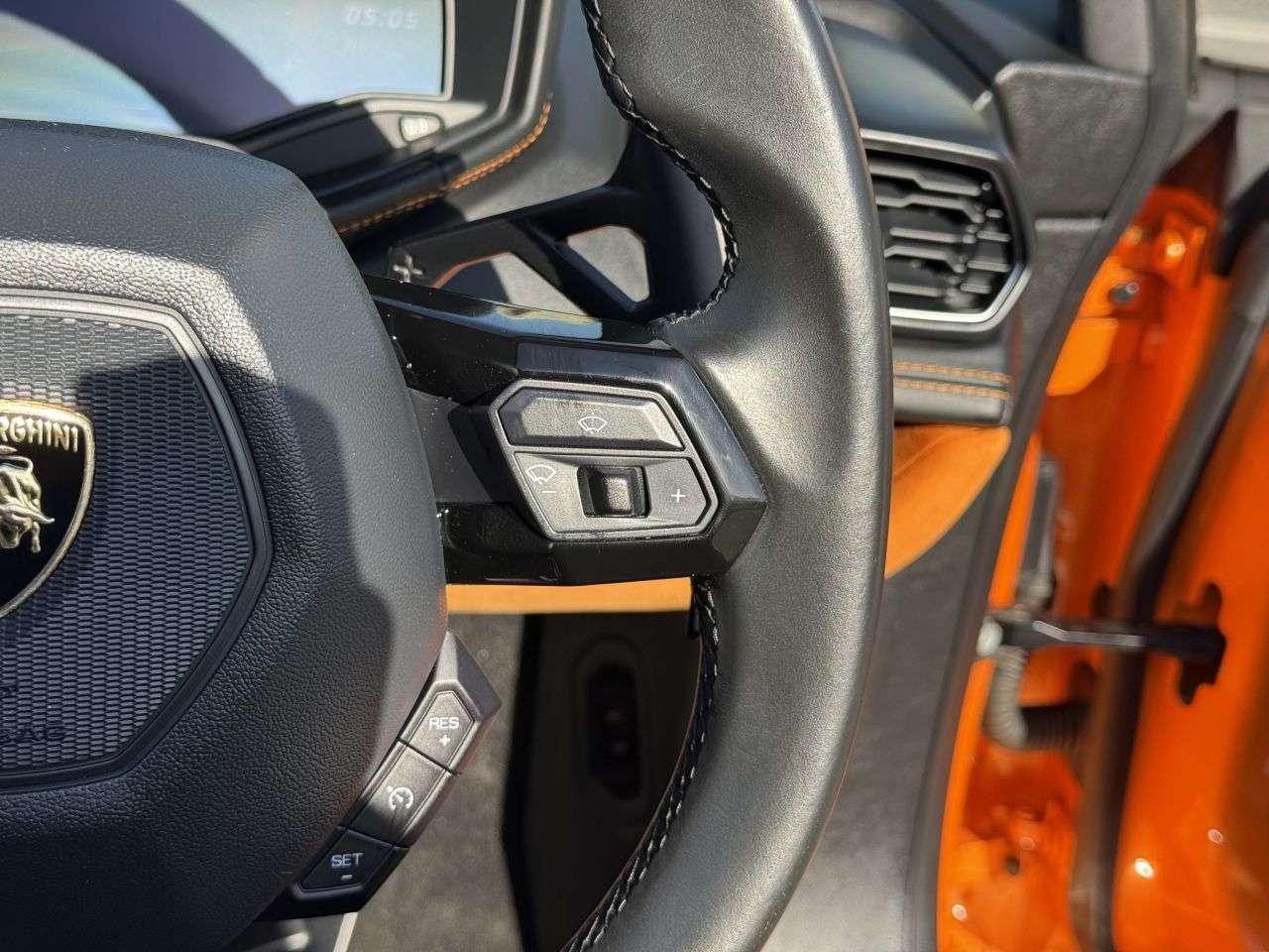 2017 LAMBORGHINI HURACAN 2017 LAMBORGHINI HURACAN
