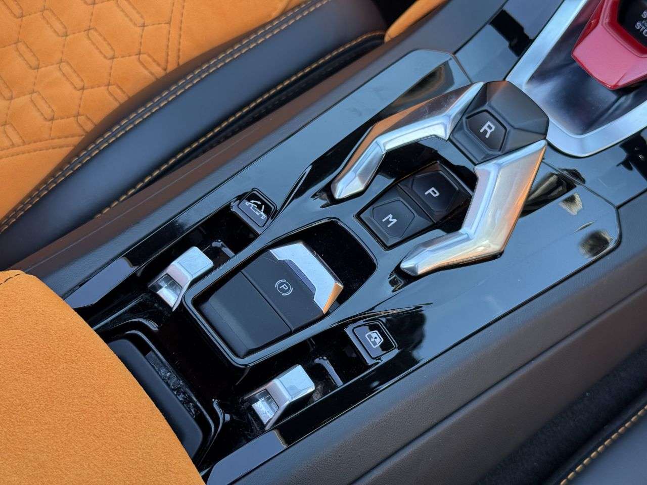 2017 LAMBORGHINI HURACAN 2017 LAMBORGHINI HURACAN