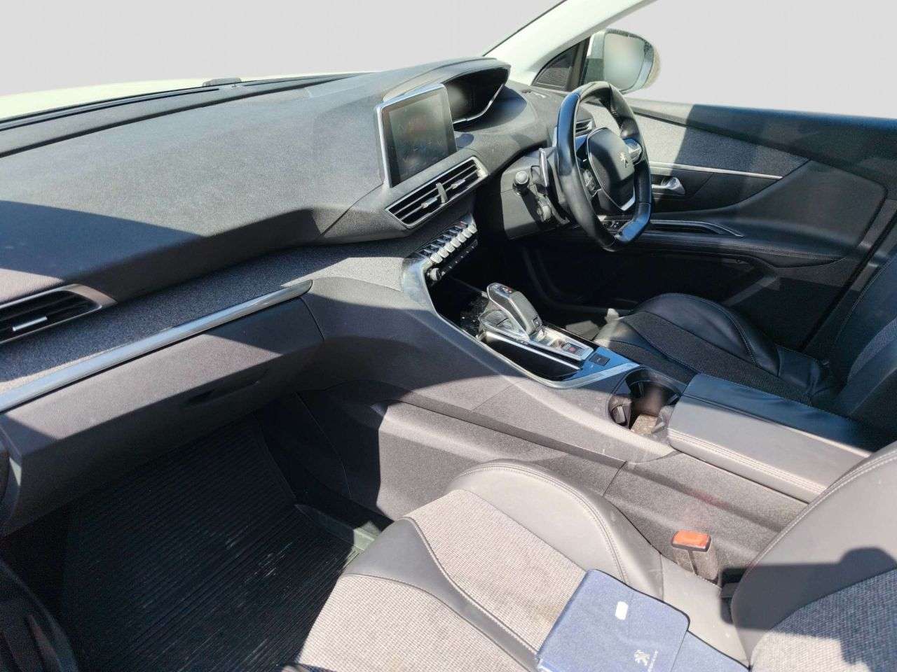 2018 PEUGEOT 3008 2018 PEUGEOT 3008