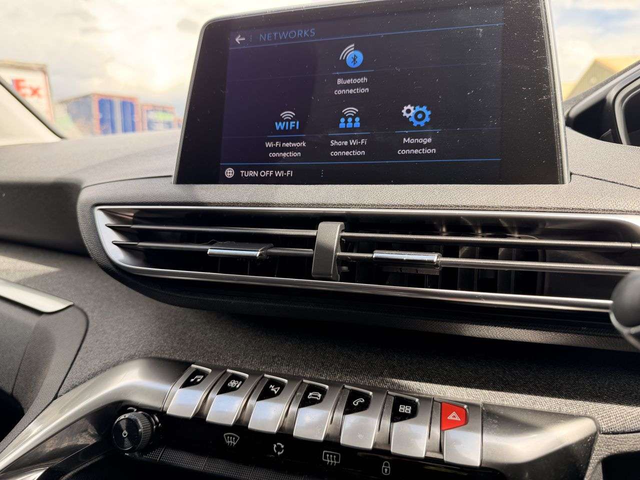 2018 PEUGEOT 3008 2018 PEUGEOT 3008
