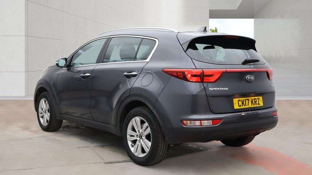 A 2017 KIA SPORTAGE 1.6 GDi 2 SUV 5dr Petrol Manual Euro 6 (s/s) (130 bhp) A 2017 KIA SPORTAGE 1.6 GDi 2 SUV 5dr Petrol Manual Euro 6 (s/s) (130 bhp)