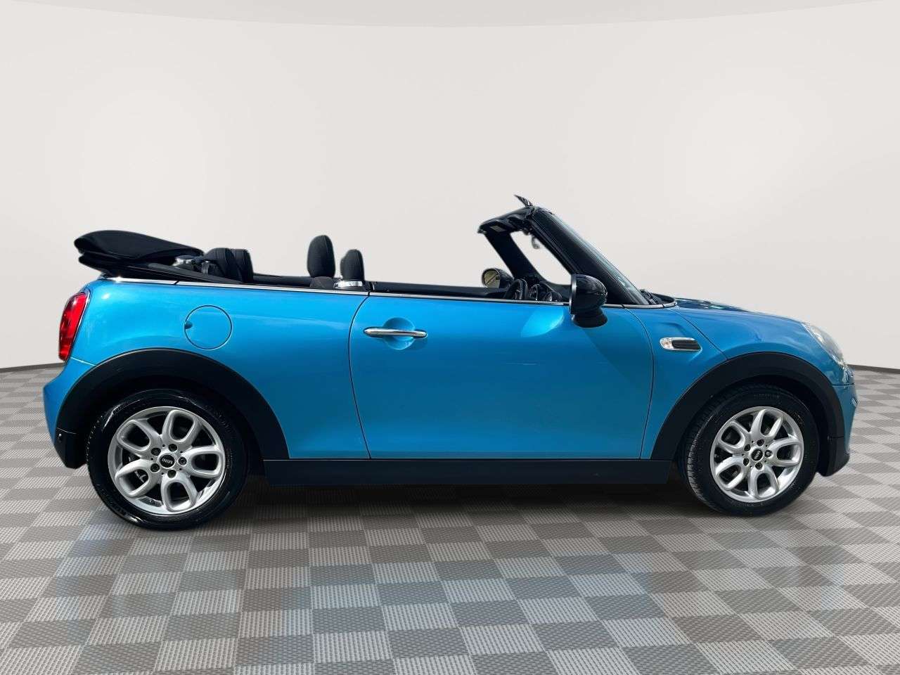 2016 MINI CONVERTIBLE 2016 MINI CONVERTIBLE
