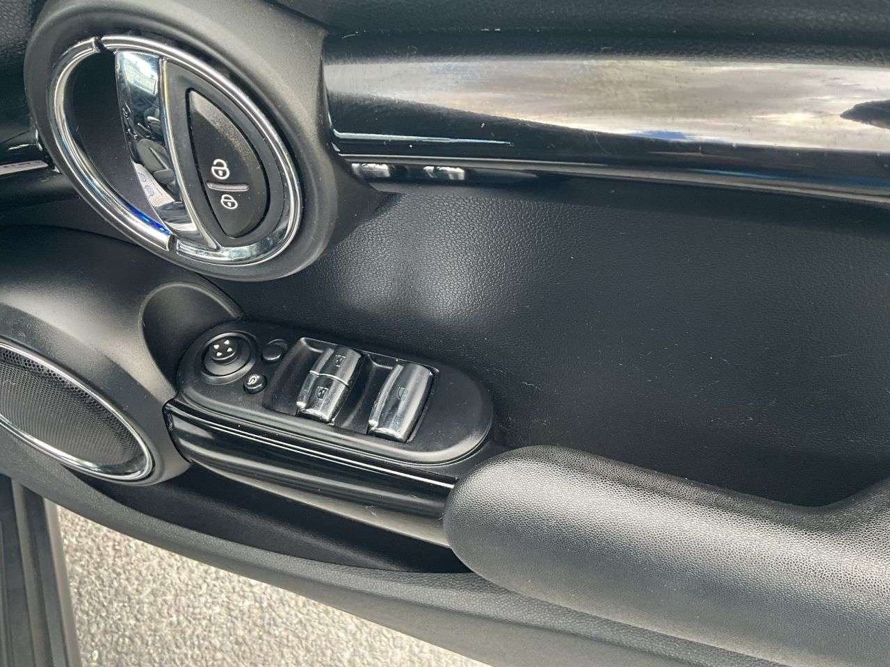 2016 MINI CONVERTIBLE 2016 MINI CONVERTIBLE