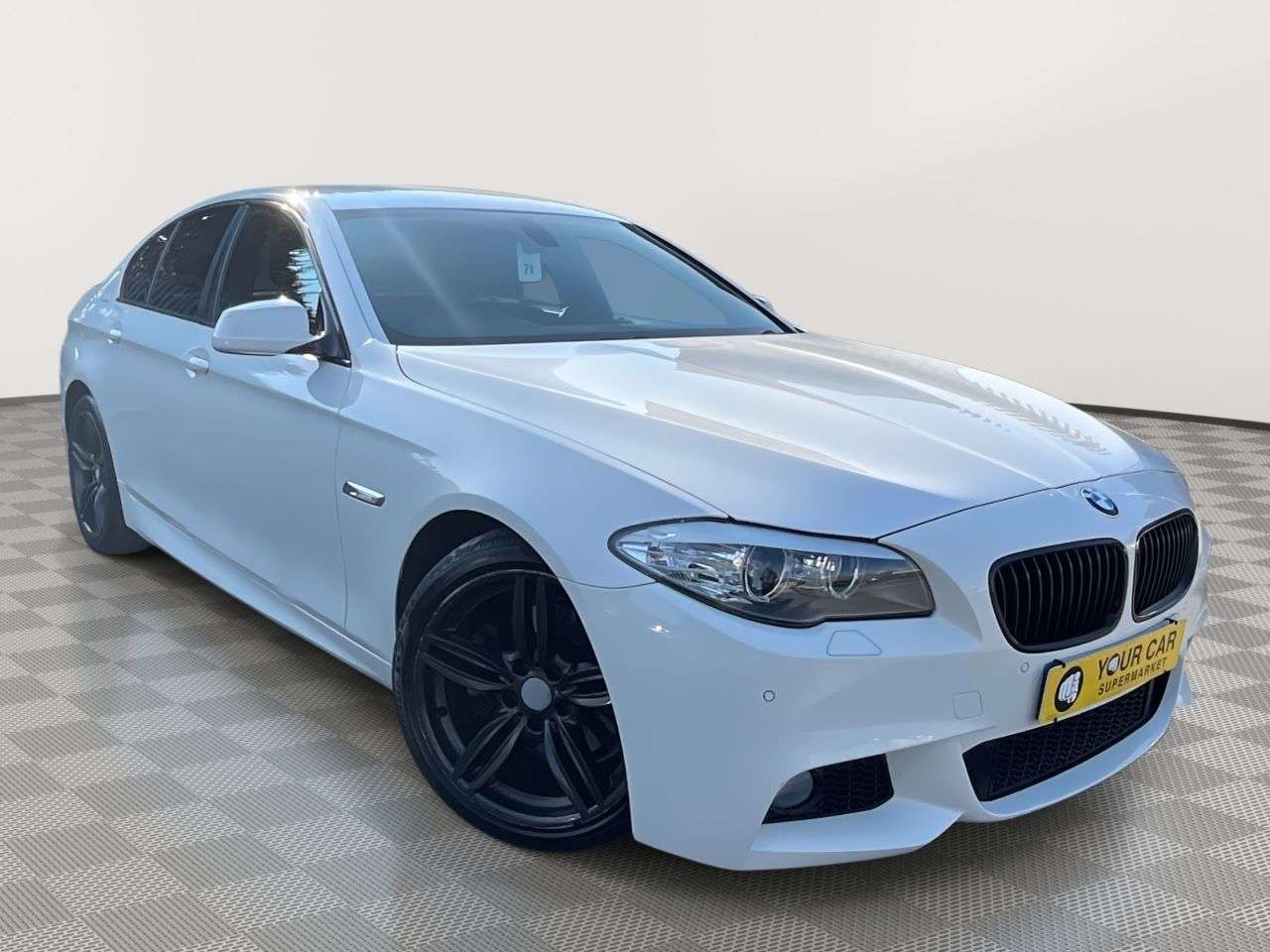 A 2011 BMW 5 SERIES 520D M SPORT A 2011 BMW 5 SERIES 520D M SPORT