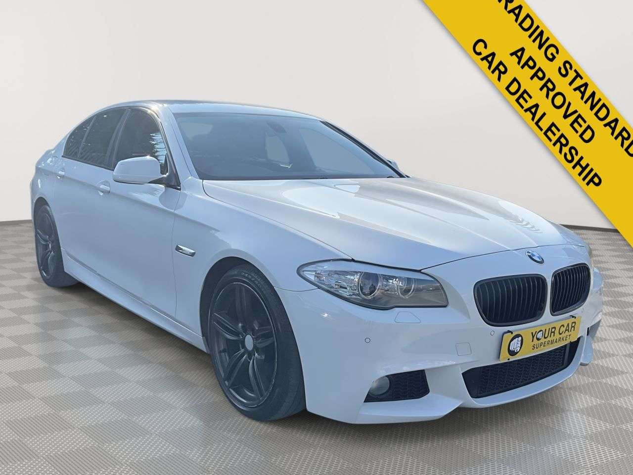 A 2011 BMW 5 SERIES 520D M SPORT A 2011 BMW 5 SERIES 520D M SPORT