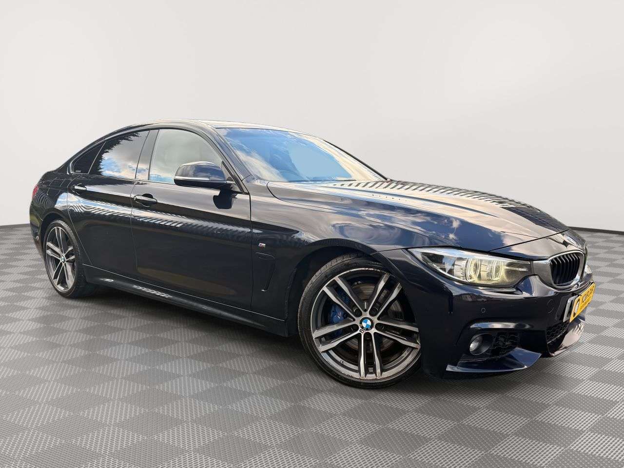 A 2017 BMW 4 SERIES GRAN COUPE 2.0 420i M Sport Hatchback 5dr Petrol Auto Euro 6 (s/s) (184 ps) 1 FORMER K A 2017 BMW 4 SERIES GRAN COUPE 2.0 420i M Sport Hatchback 5dr Petrol Auto Euro 6 (s/s) (184 ps) 1 FORMER K