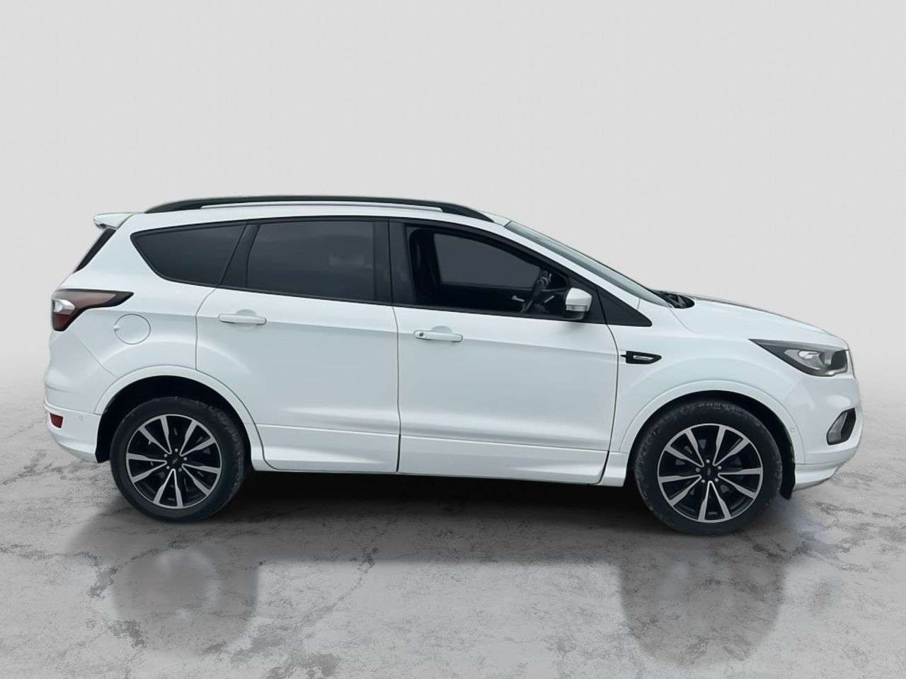A 2018 FORD KUGA ST-LINE A 2018 FORD KUGA ST-LINE