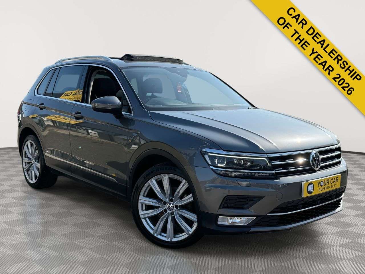 A 2017 VOLKSWAGEN TIGUAN 2.0 TDI BlueMotion Tech SEL SUV 5dr Diesel Manual Euro 6 (s/s) (150 ps) 2 K A 2017 VOLKSWAGEN TIGUAN 2.0 TDI BlueMotion Tech SEL SUV 5dr Diesel Manual Euro 6 (s/s) (150 ps) 2 K