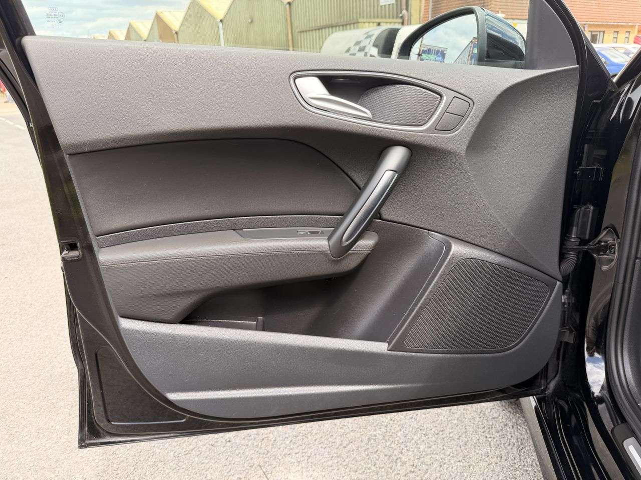 2016 AUDI A1 2016 AUDI A1