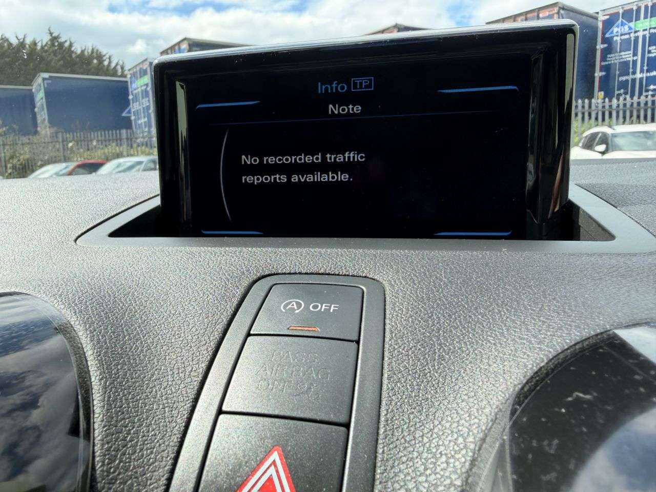2016 AUDI A1 2016 AUDI A1