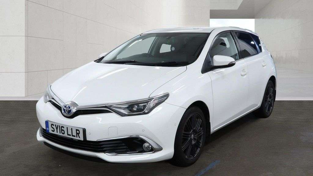 A 2016 TOYOTA AURIS 1.8 VVT-h Excel Hatchback 5dr Petrol Hybrid CVT Euro 6 (s/s) (136 ps) A 2016 TOYOTA AURIS 1.8 VVT-h Excel Hatchback 5dr Petrol Hybrid CVT Euro 6 (s/s) (136 ps)