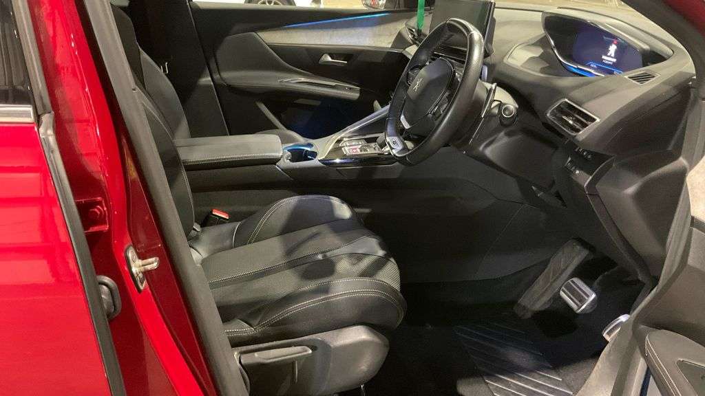 2022 PEUGEOT 3008 2022 PEUGEOT 3008
