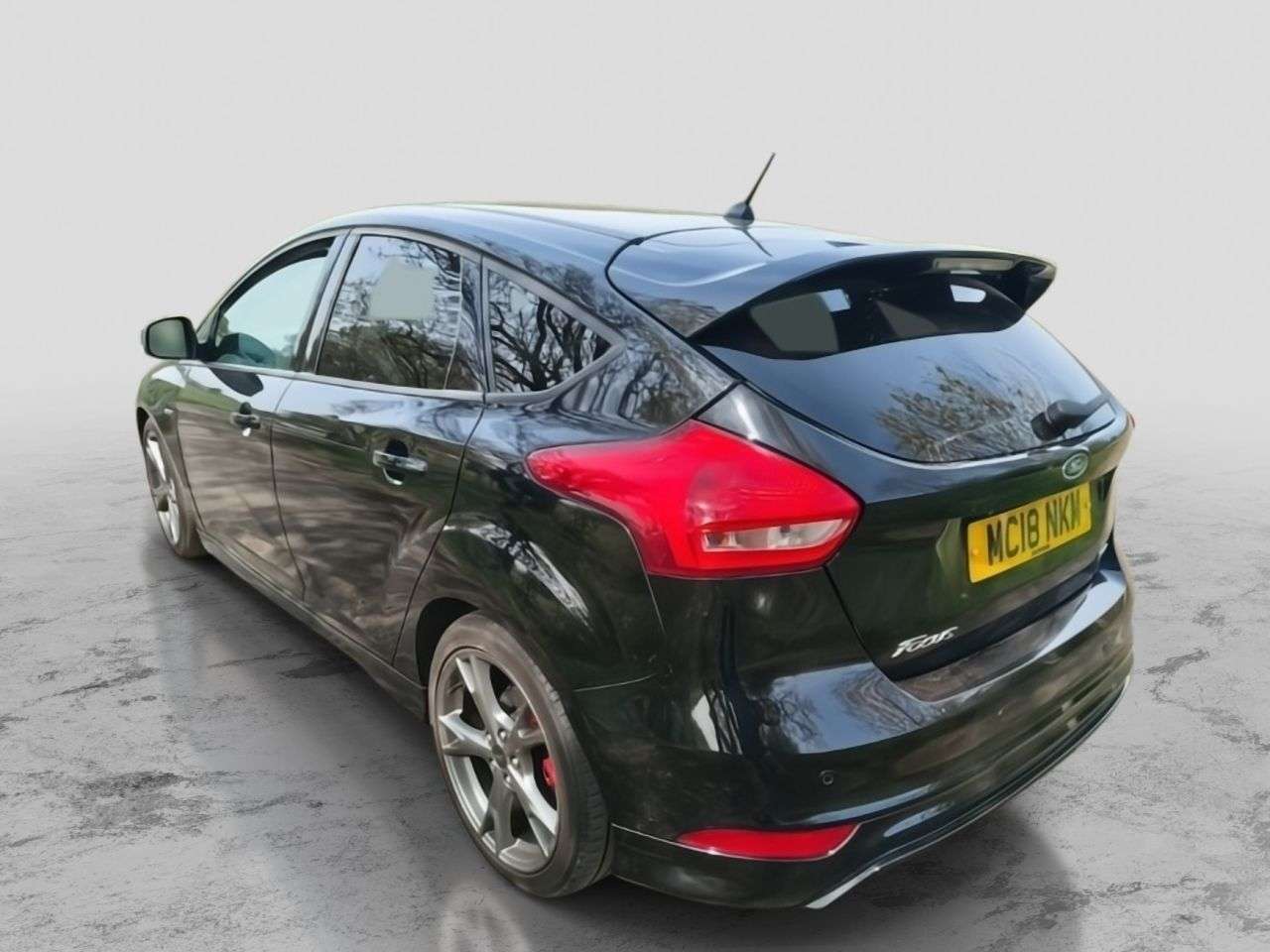 A 2018 FORD FOCUS 1.0T EcoBoost ST-Line X Hatchback 5dr Petrol Manual Euro 6 (s/s) (140 ps) A 2018 FORD FOCUS 1.0T EcoBoost ST-Line X Hatchback 5dr Petrol Manual Euro 6 (s/s) (140 ps)