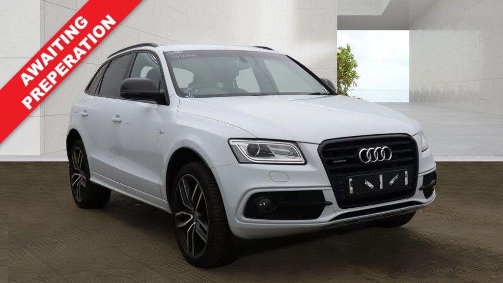 A 2016 AUDI Q5 2.0 TDI S line Plus SUV 5dr Diesel S Tronic quattro Euro 6 (s/s) (190 ps) 2 A 2016 AUDI Q5 2.0 TDI S line Plus SUV 5dr Diesel S Tronic quattro Euro 6 (s/s) (190 ps) 2