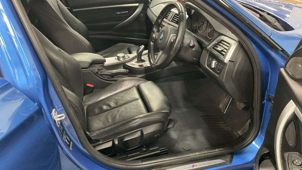 2018 BMW 3 SERIES 2018 BMW 3 SERIES